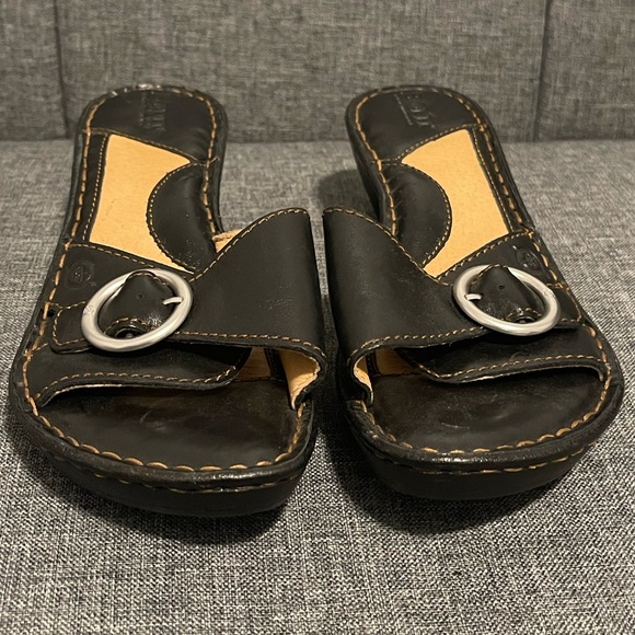 peep toe navy sandals